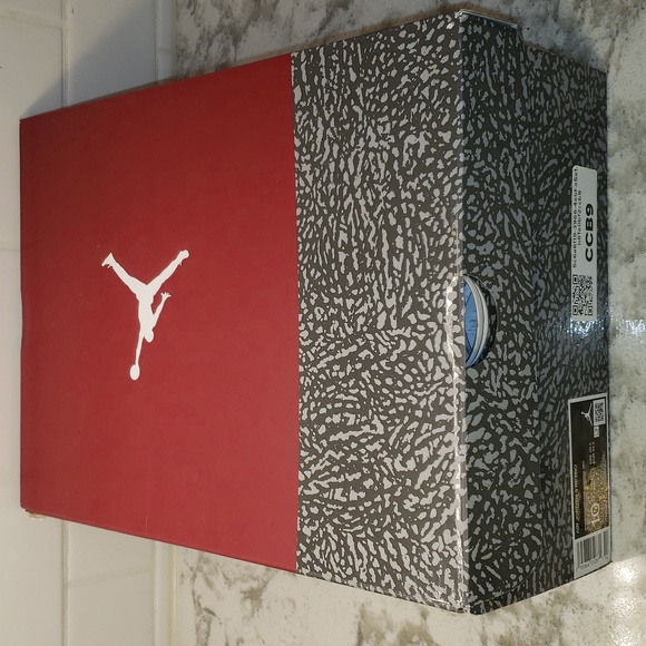 Air Jordan 3 Retro "Cardinal Red" - Picture 8 of 8